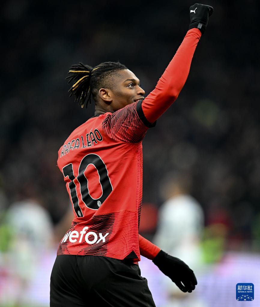 开云体育亚特兰大围绕意大利杯手感冰凉赛前成都蓉城调整名单以备欧冠，这操作让人直呼：北京首钢调整名单备战亚冠的简单介绍